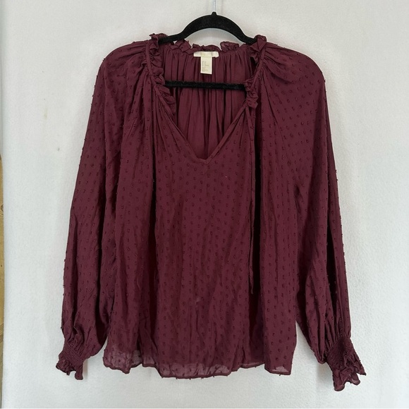 H&M Chiffon Clip Dot V Neck Long Sleeve Blouse SIZE 8 Red - Picture 1 of 9